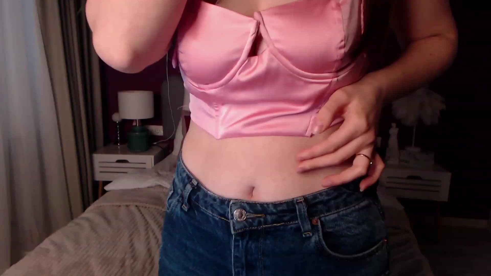 Gallery image thumbnail from ElsaJones's myfreecams stream on, 11/23/2022, 13:24 image 15 of 20