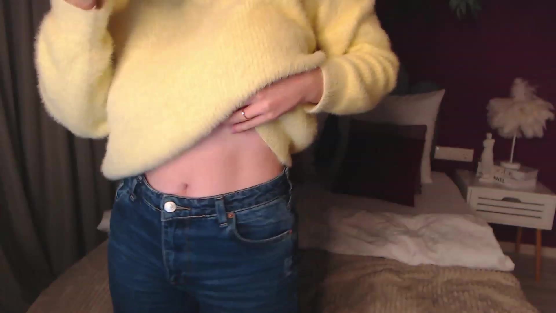 Gallery image thumbnail from ElsaJones's myfreecams stream on, 11/25/2022, 14:39 image 20 of 20