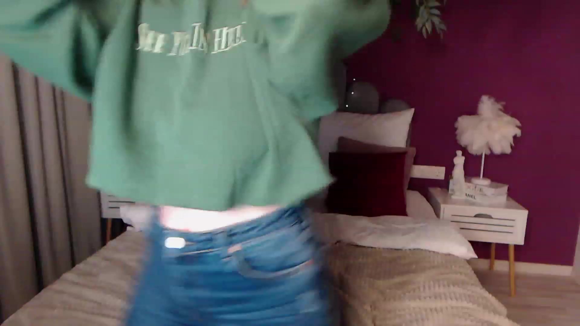Gallery image thumbnail from ElsaJones's myfreecams stream on, 11/26/2022, 14:00 image 9 of 20
