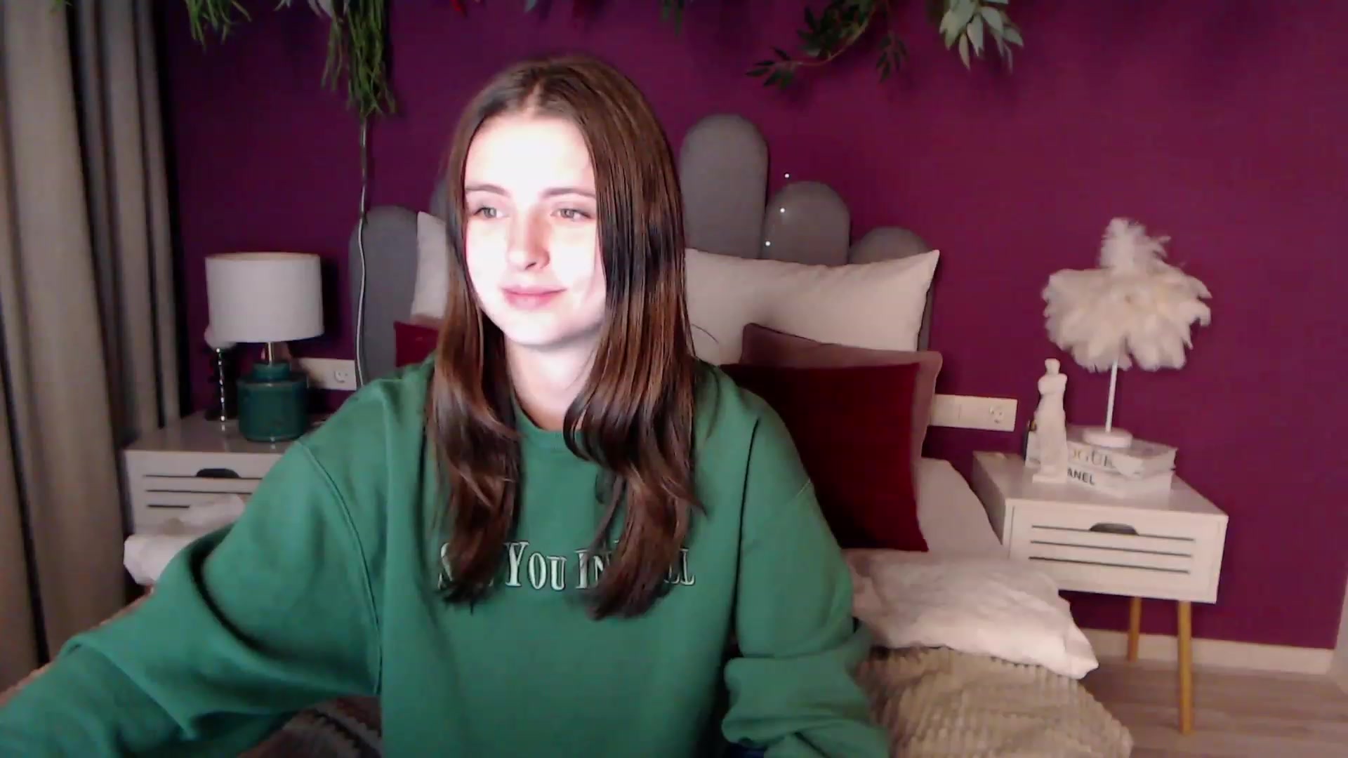 Gallery image thumbnail from ElsaJones's myfreecams stream on, 11/26/2022, 16:01 image 5 of 20