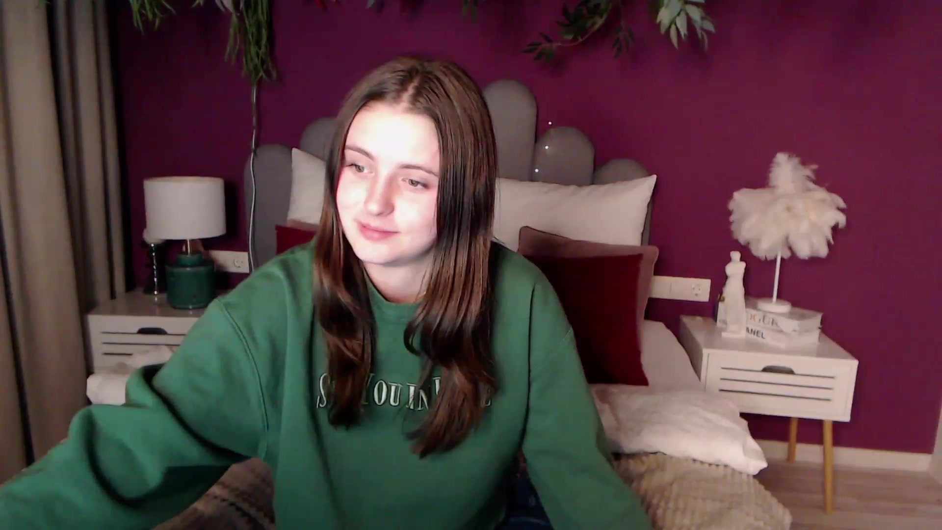 Gallery image thumbnail from ElsaJones's myfreecams stream on, 11/26/2022, 16:01 image 4 of 20