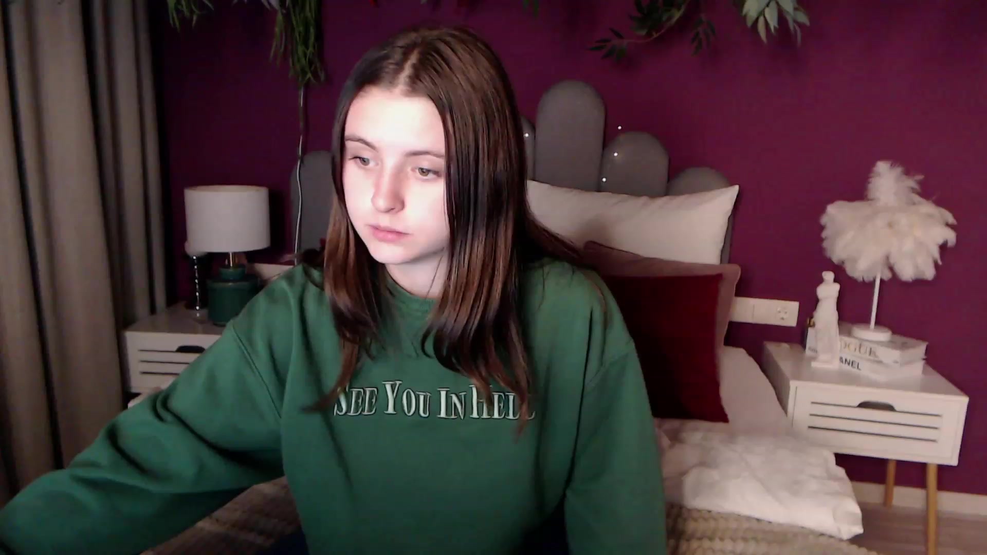 Gallery image thumbnail from ElsaJones's myfreecams stream on, 11/26/2022, 16:01 image 14 of 20