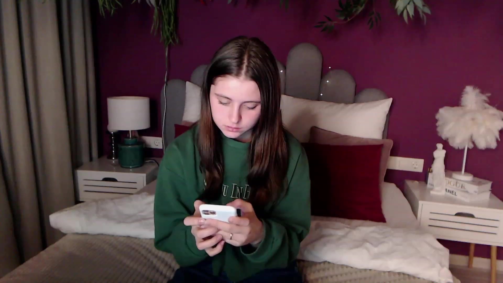 Gallery image thumbnail from ElsaJones's myfreecams stream on, 11/26/2022, 16:49 image 9 of 20