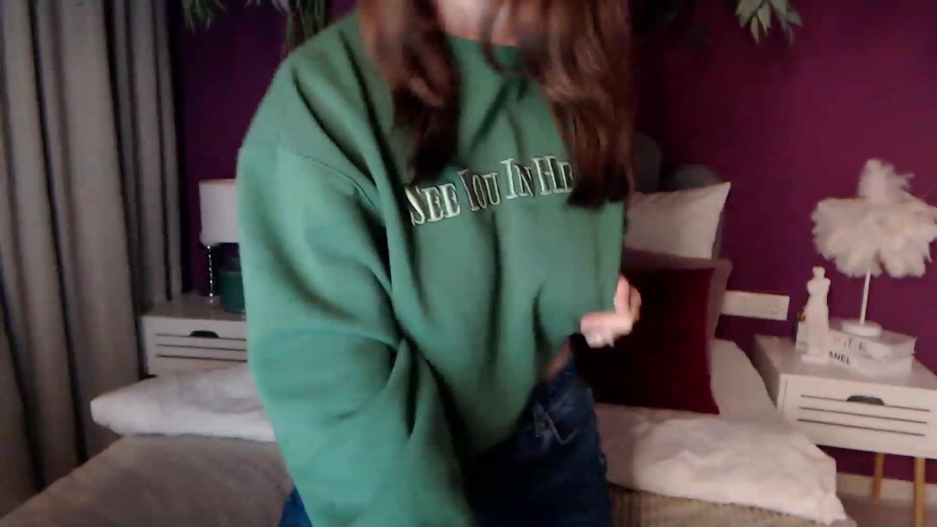 Gallery image thumbnail from ElsaJones's myfreecams stream on, 11/26/2022, 16:49 image 4 of 20