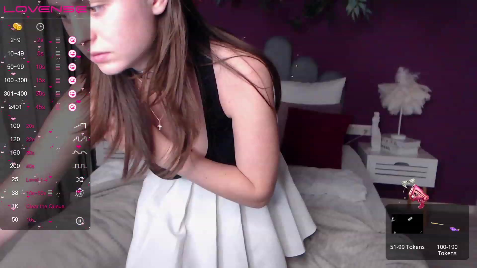 Gallery image thumbnail from ElsaJones's myfreecams stream on, 12/01/2022, 17:12 image 13 of 20