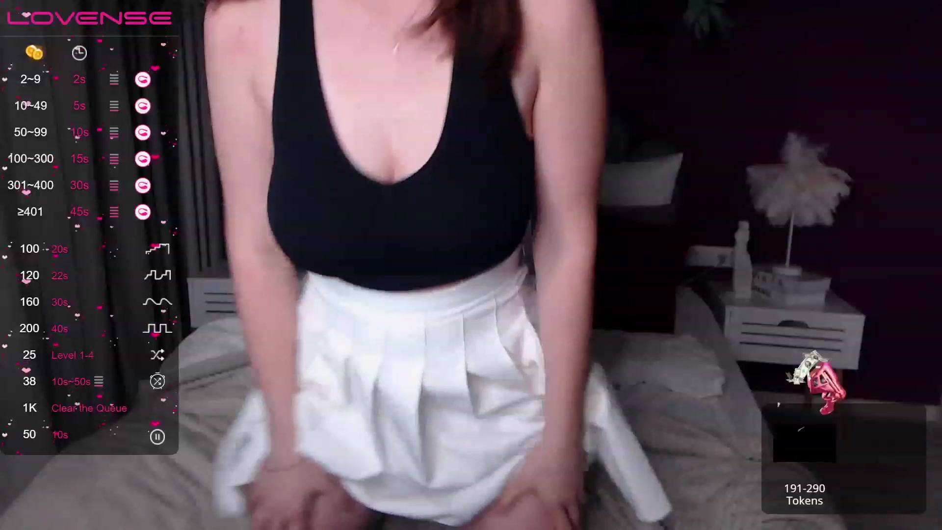 Gallery image thumbnail from ElsaJones's myfreecams stream on, 12/01/2022, 17:12 image 14 of 20