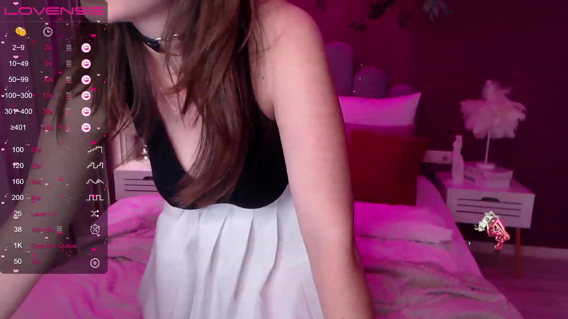 Gallery image thumbnail from ElsaJones's myfreecams stream on, 12/01/2022, 17:12 image 1 of 20