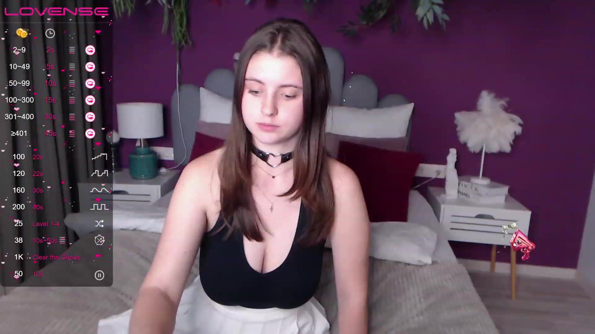 Gallery image thumbnail from ElsaJones's myfreecams stream on, 12/01/2022, 18:06 image 7 of 20