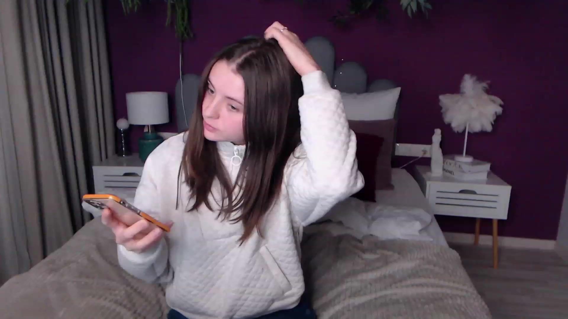 Gallery image thumbnail from ElsaJones's myfreecams stream on, 12/01/2022, 19:19 image 14 of 20