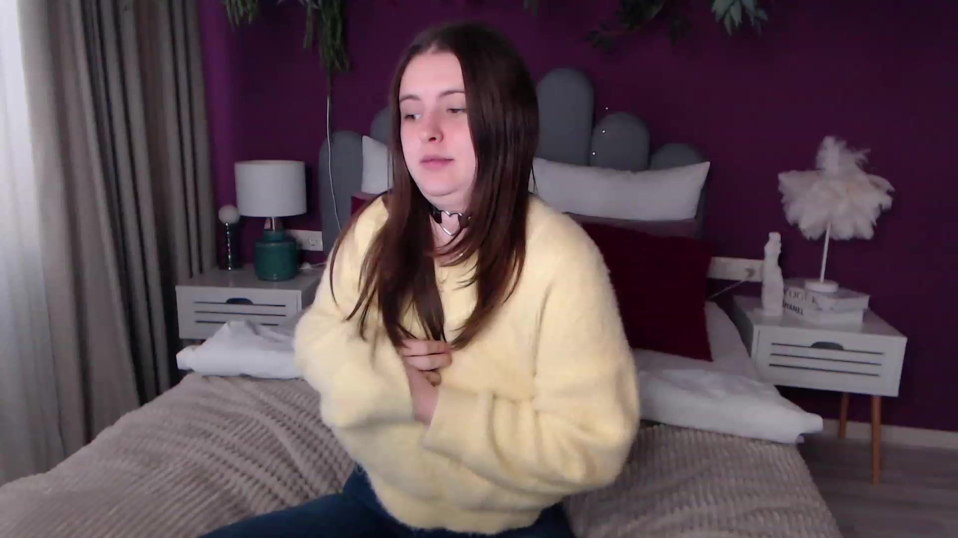 Gallery image thumbnail from ElsaJones's myfreecams stream on, 12/02/2022, 09:32 image 11 of 20