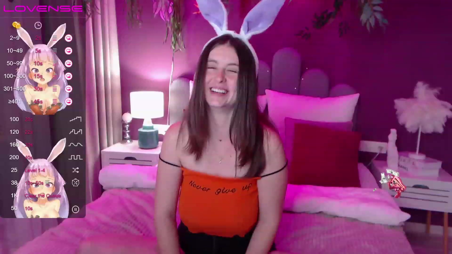 Gallery image thumbnail from ElsaJones's myfreecams stream on, 12/03/2022, 15:25 image 13 of 20