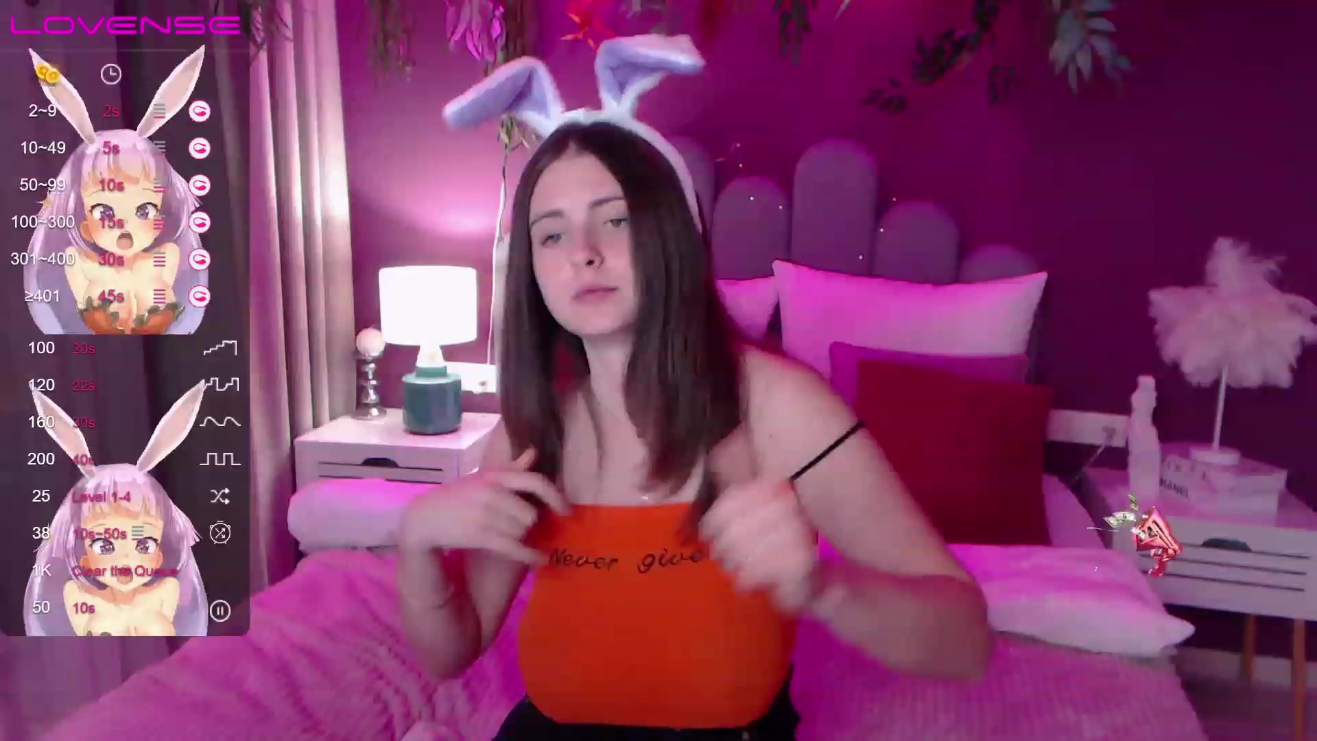 Gallery image thumbnail from ElsaJones's myfreecams stream on, 12/03/2022, 15:25 image 10 of 20