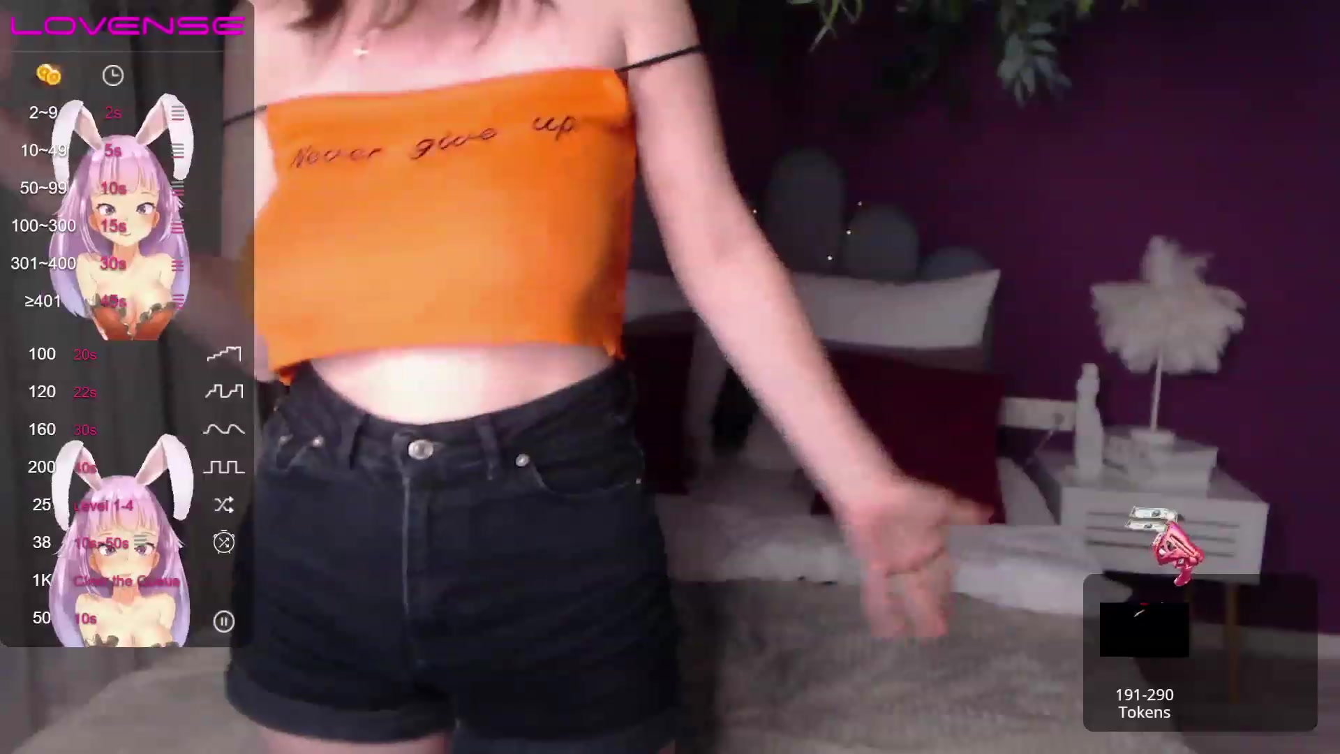 Gallery image thumbnail from ElsaJones's myfreecams stream on, 12/03/2022, 17:44 image 9 of 20