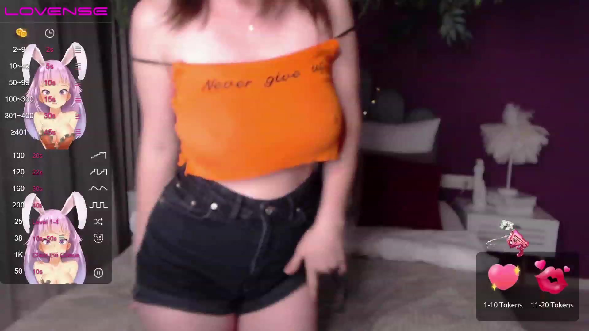 Gallery image thumbnail from ElsaJones's myfreecams stream on, 12/03/2022, 17:44 image 8 of 20