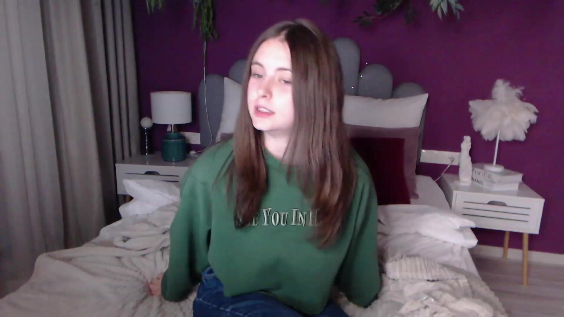 Gallery image thumbnail from ElsaJones's myfreecams stream on, 12/03/2022, 19:24 image 20 of 20