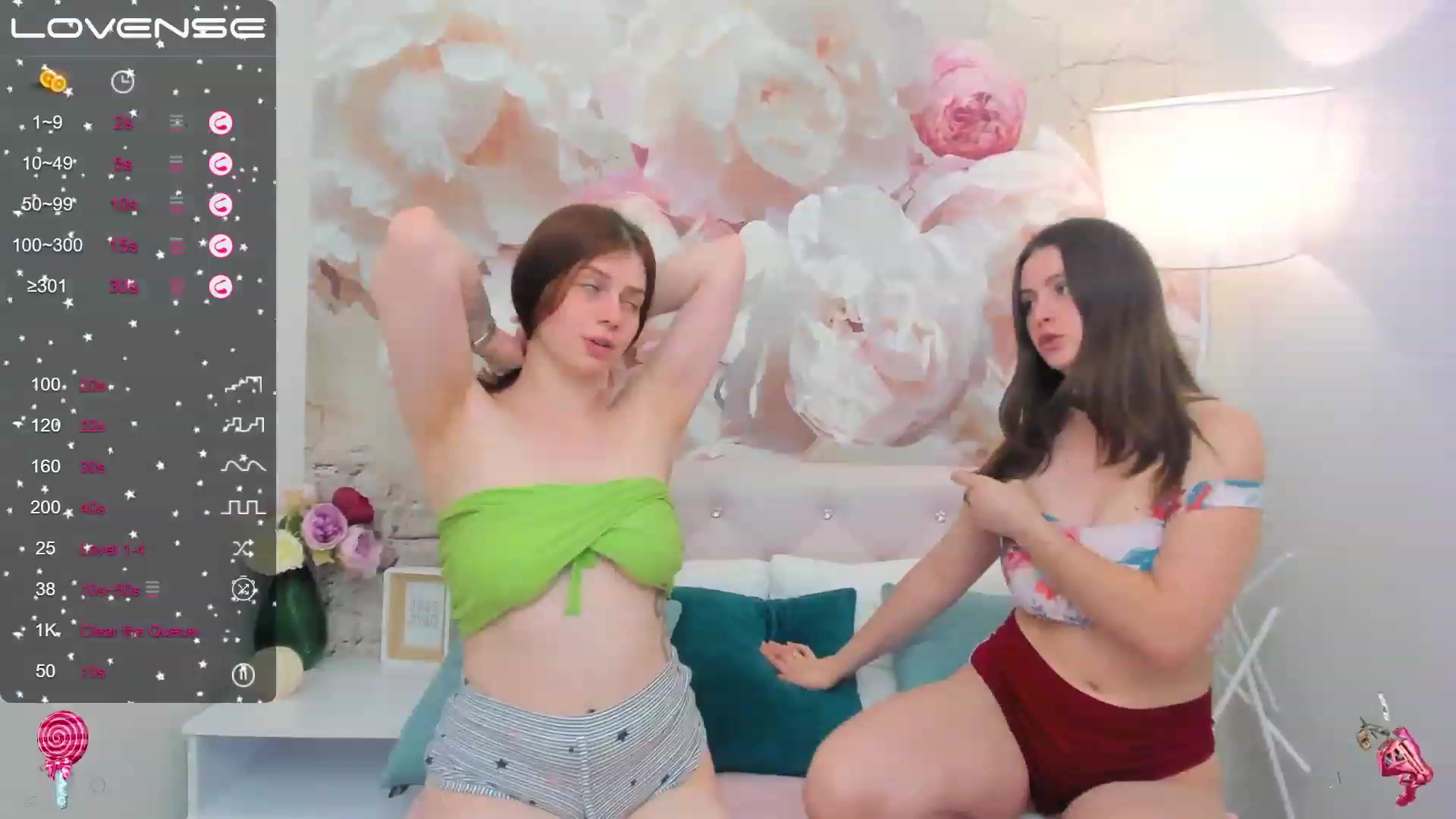 Gallery image thumbnail from ElsaJones's myfreecams stream on, 12/09/2022, 15:39 image 17 of 20