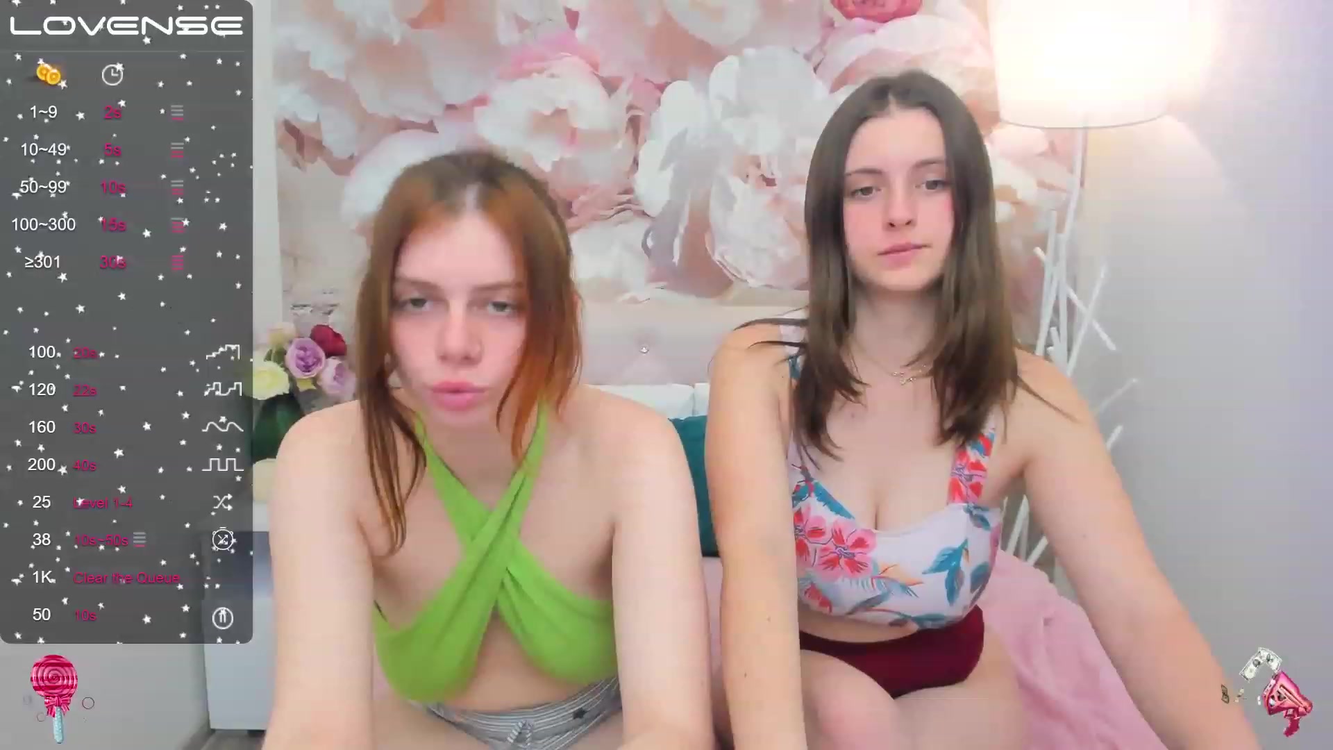Gallery image thumbnail from ElsaJones's myfreecams stream on, 12/09/2022, 16:47 image 17 of 20