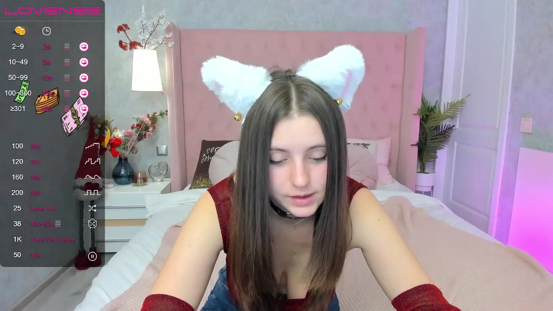 Gallery image thumbnail from ElsaJones's myfreecams stream on, 12/26/2022, 12:55 image 14 of 20