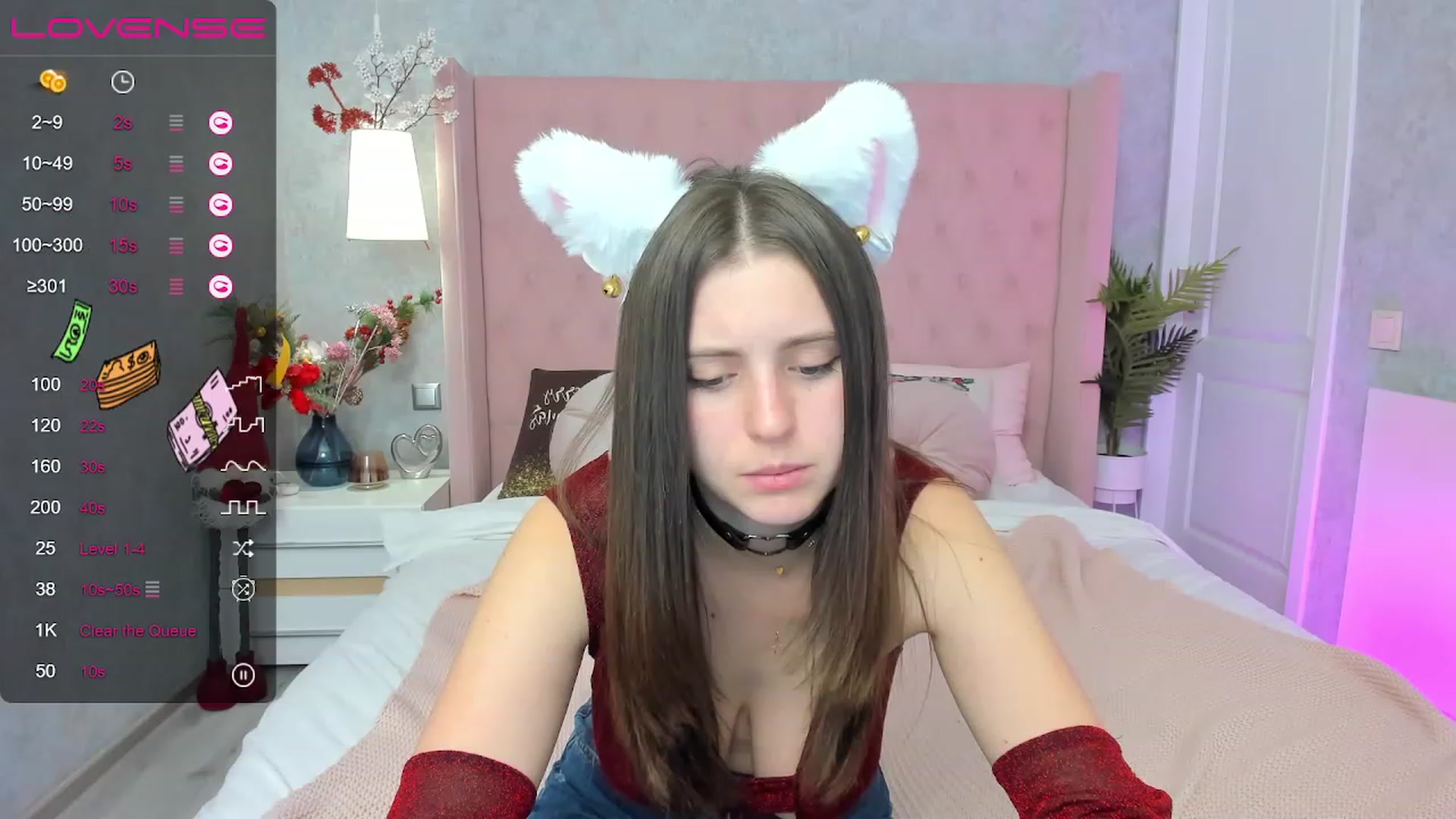 Gallery image thumbnail from ElsaJones's myfreecams stream on, 12/26/2022, 12:55 image 13 of 20