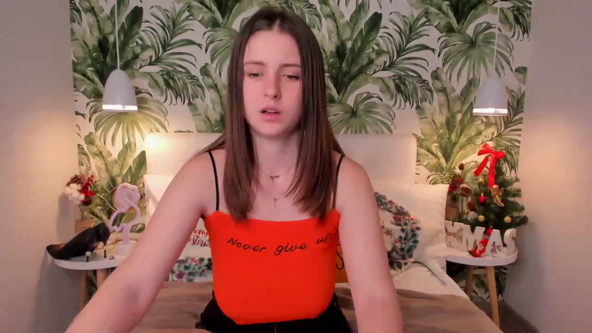Gallery image thumbnail from ElsaJones's myfreecams stream on, 12/28/2022, 15:54 image 2 of 20