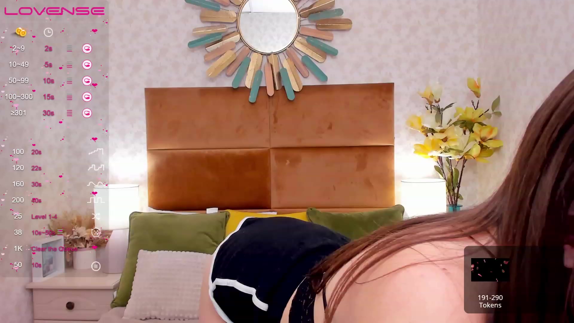 Gallery image thumbnail from ElsaJones's myfreecams stream on, 01/21/2023, 16:53 image 5 of 20