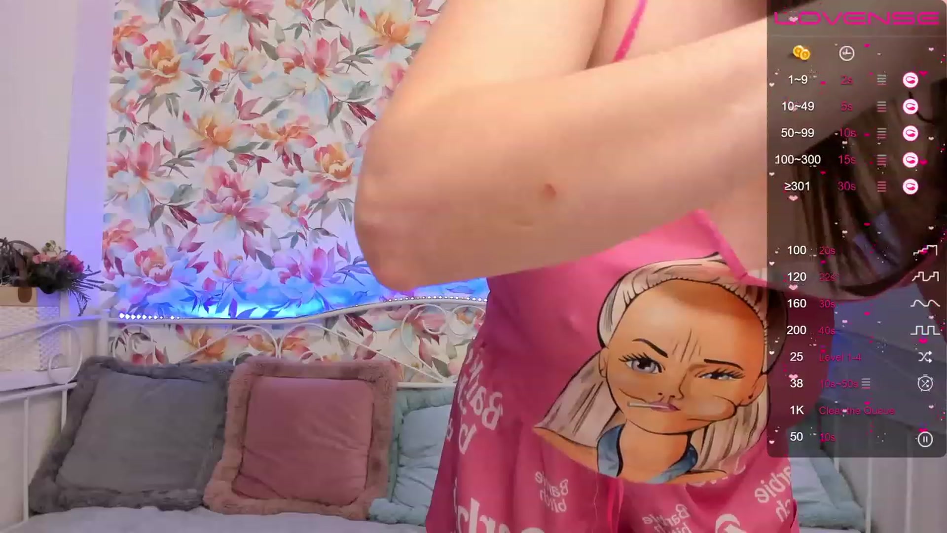 Gallery image thumbnail from ElsaJones's myfreecams stream on, 01/22/2023, 18:52 image 9 of 20