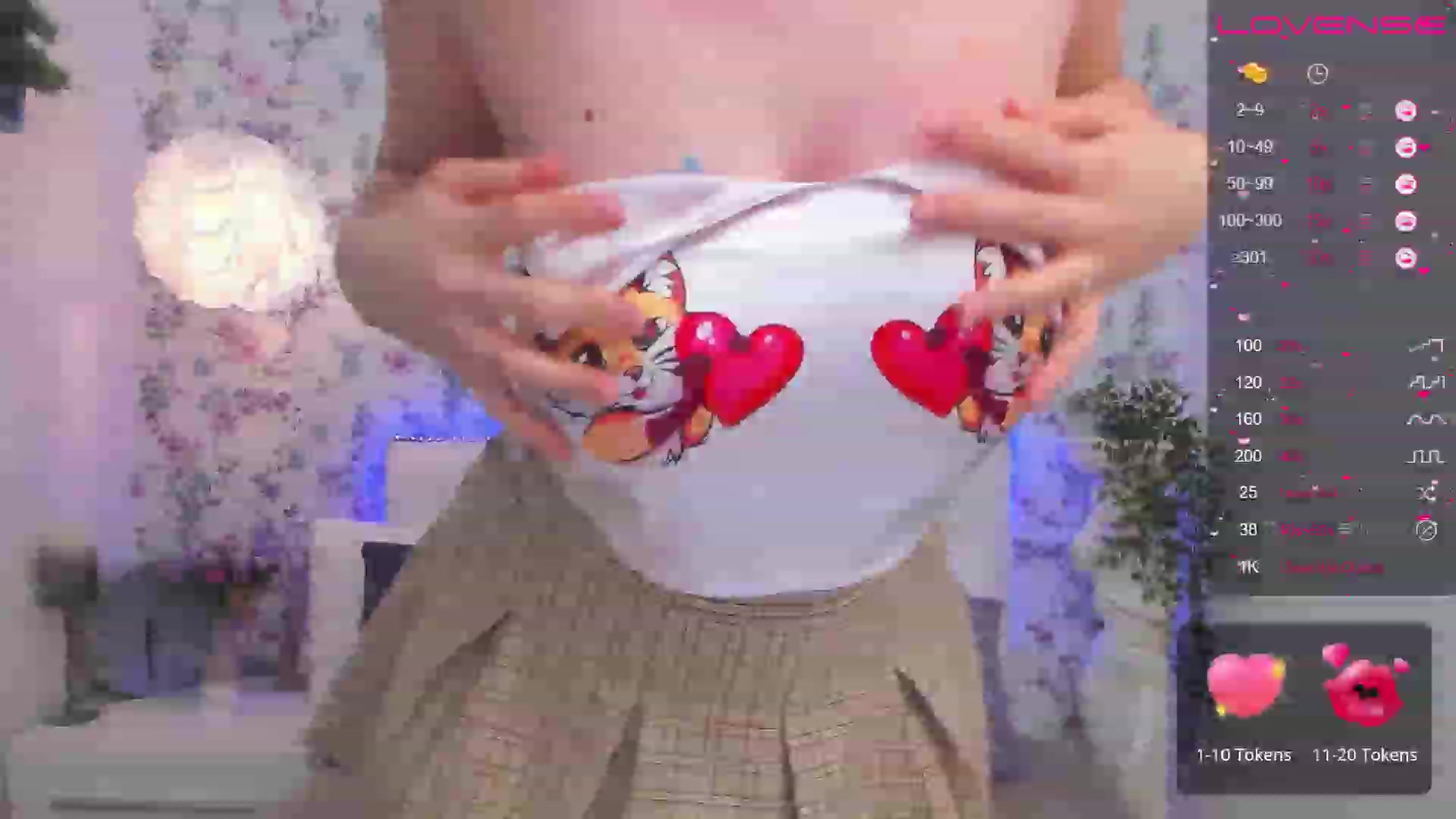 Gallery image thumbnail from ElsaJones's myfreecams stream on, 01/27/2023, 08:51 image 13 of 20