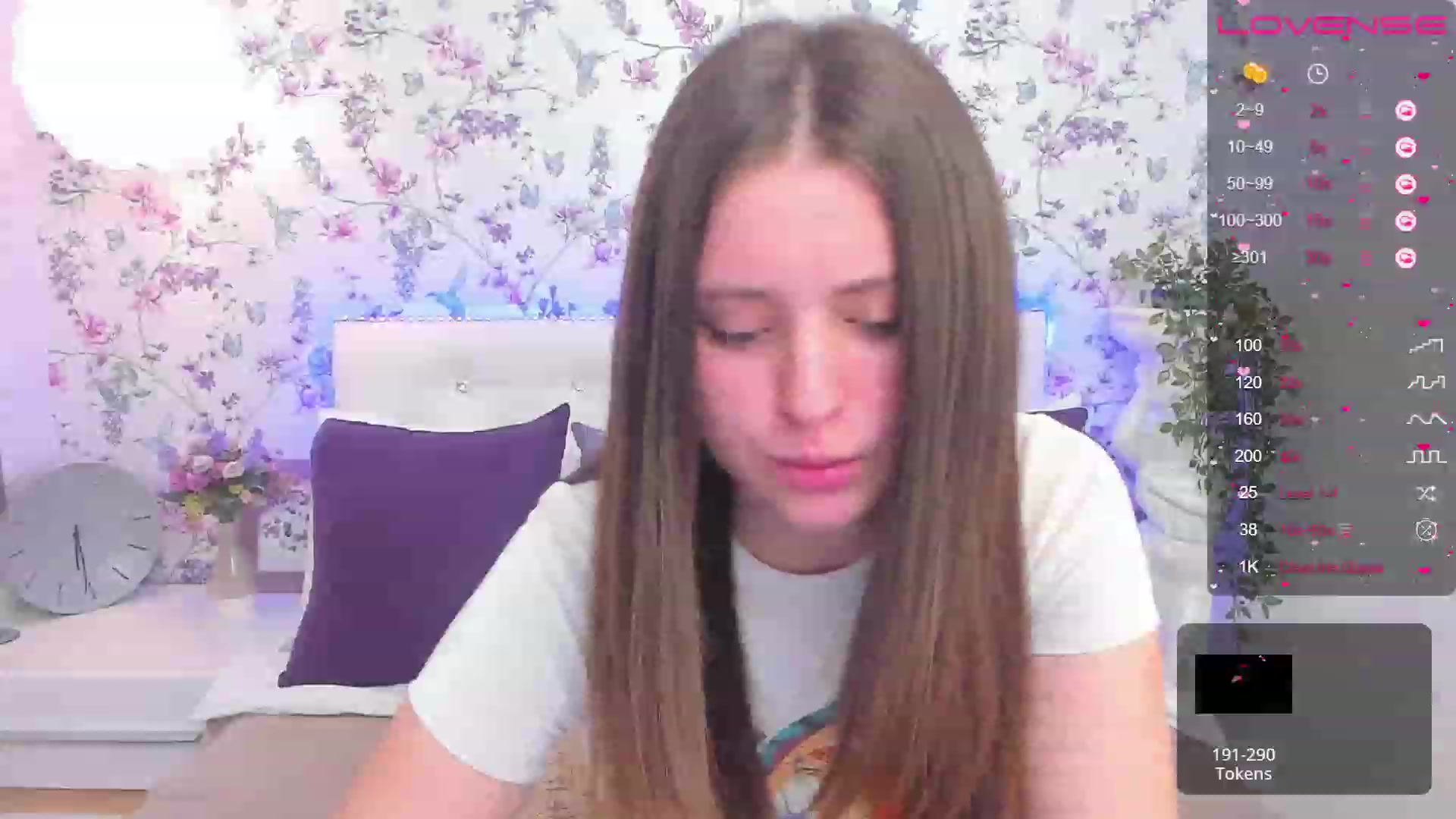 Gallery image thumbnail from ElsaJones's myfreecams stream on, 01/27/2023, 09:44 image 18 of 20