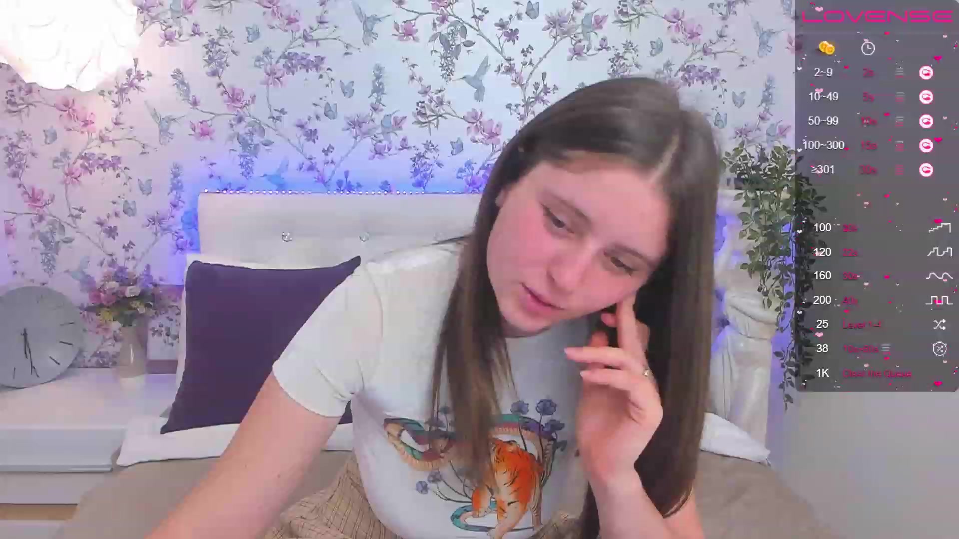 Gallery image thumbnail from ElsaJones's myfreecams stream on, 01/27/2023, 12:00 image 15 of 20