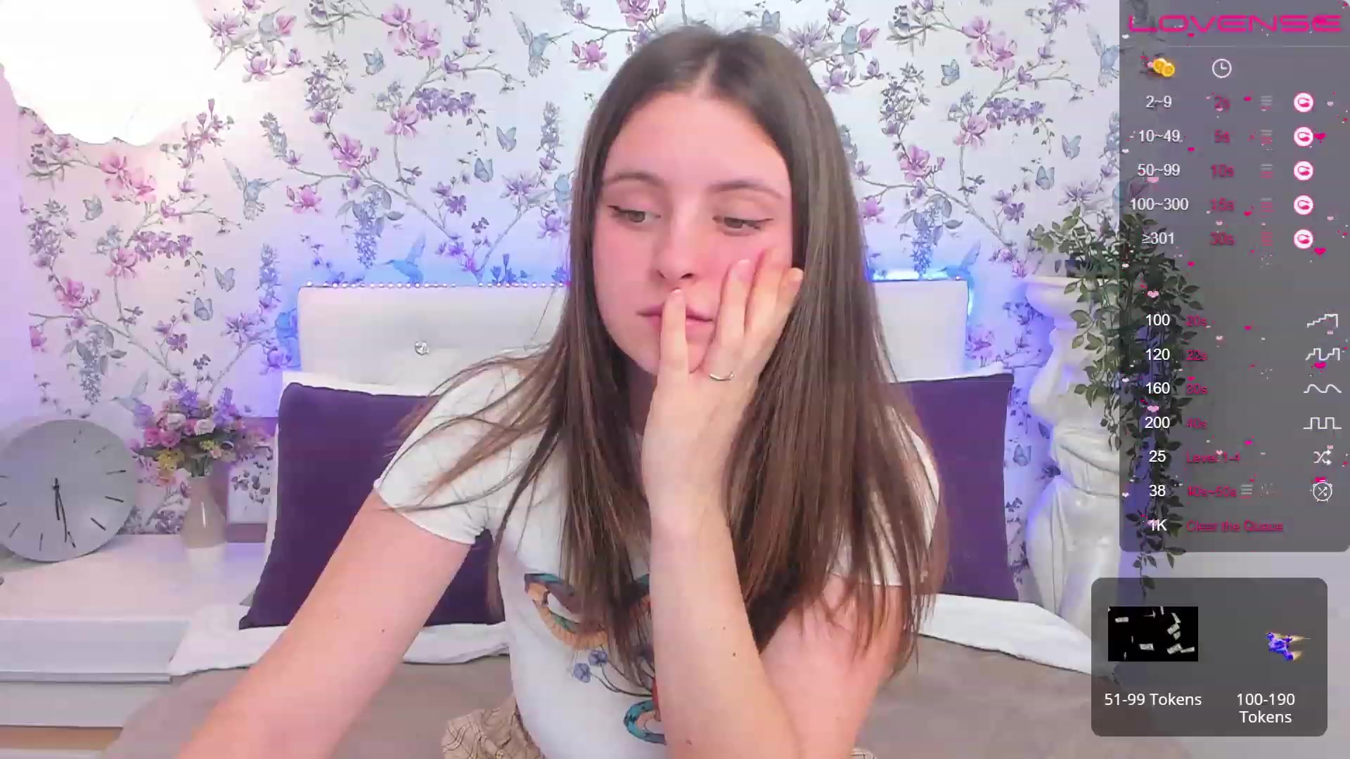 Gallery image thumbnail from ElsaJones's myfreecams stream on, 01/27/2023, 12:00 image 5 of 20