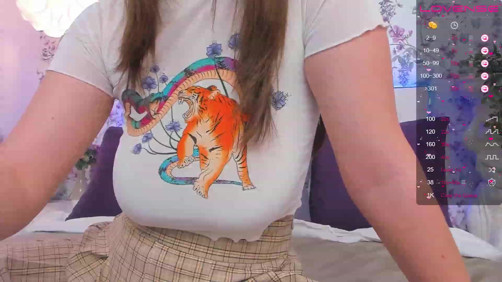 Gallery image thumbnail from ElsaJones's myfreecams stream on, 01/27/2023, 12:00 image 12 of 20
