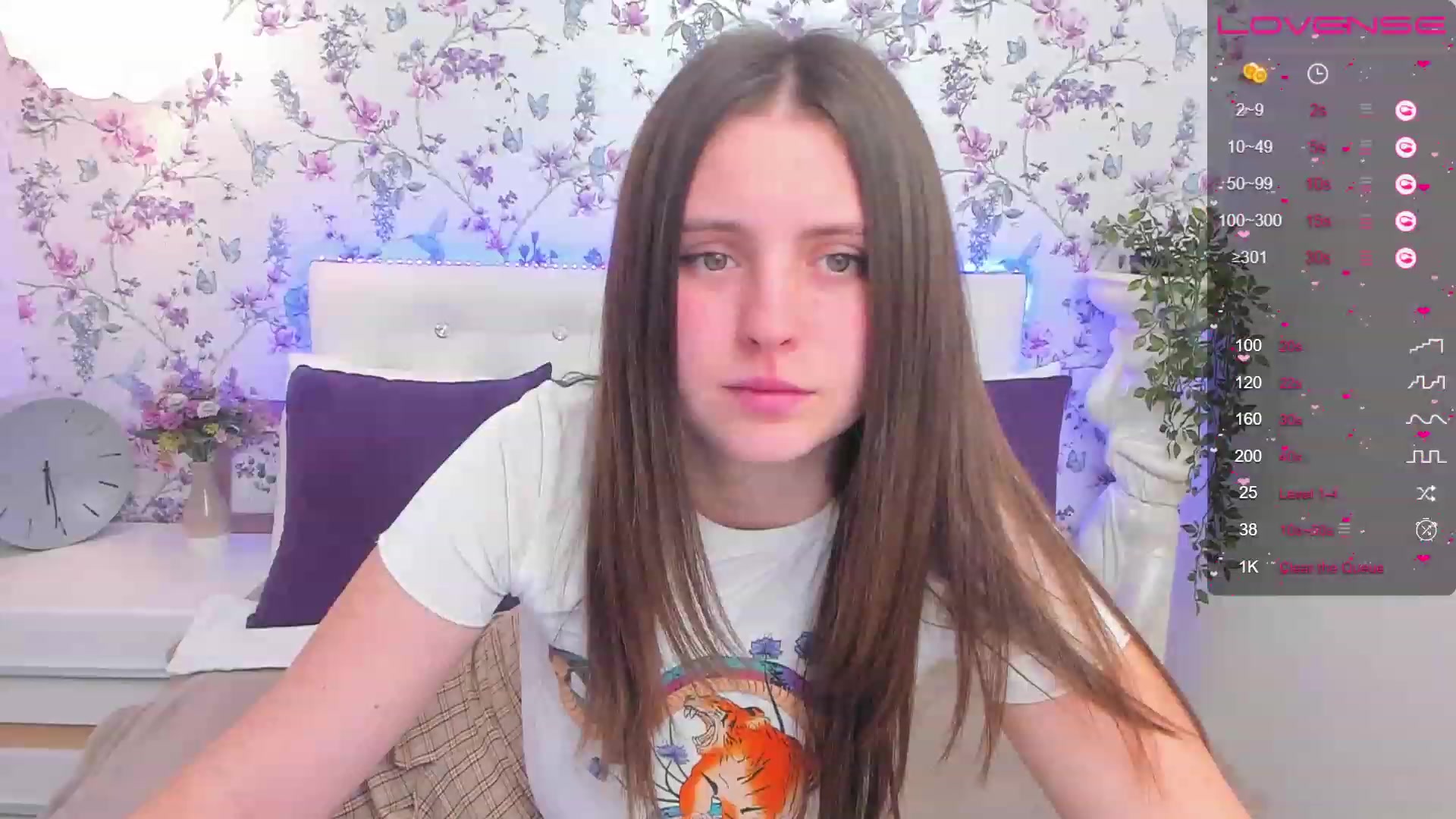 Gallery image thumbnail from ElsaJones's myfreecams stream on, 01/27/2023, 12:49 image 9 of 20