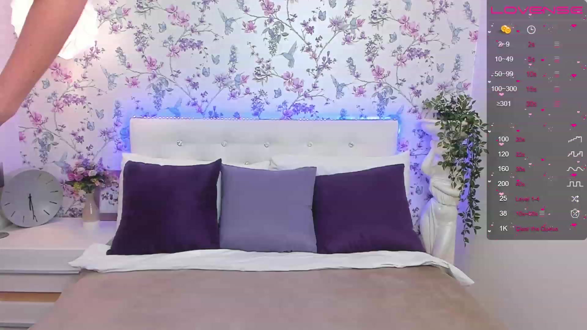Gallery image thumbnail from ElsaJones's myfreecams stream on, 01/27/2023, 12:49 image 20 of 20