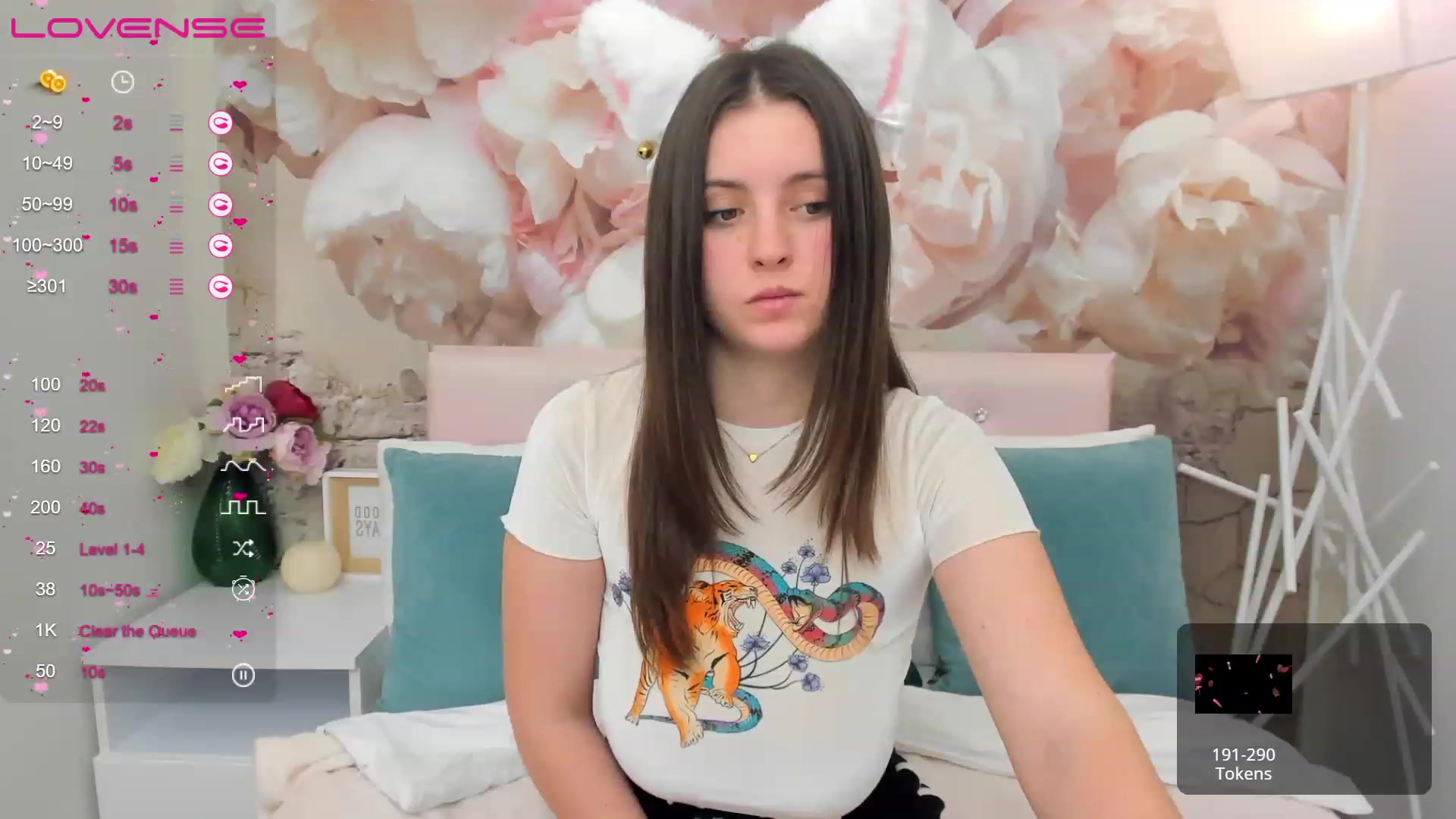 Gallery image thumbnail from ElsaJones's myfreecams stream on, 01/28/2023, 09:57 image 14 of 20