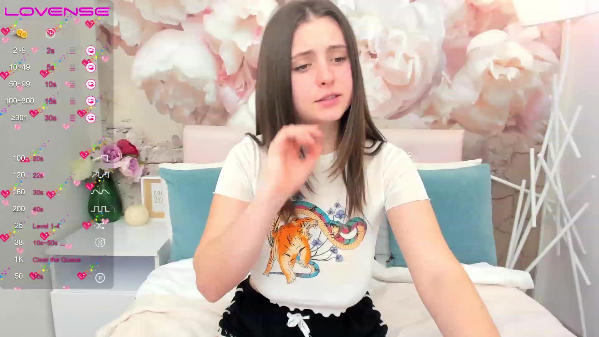 Gallery image thumbnail from ElsaJones's myfreecams stream on, 01/28/2023, 11:21 image 8 of 20