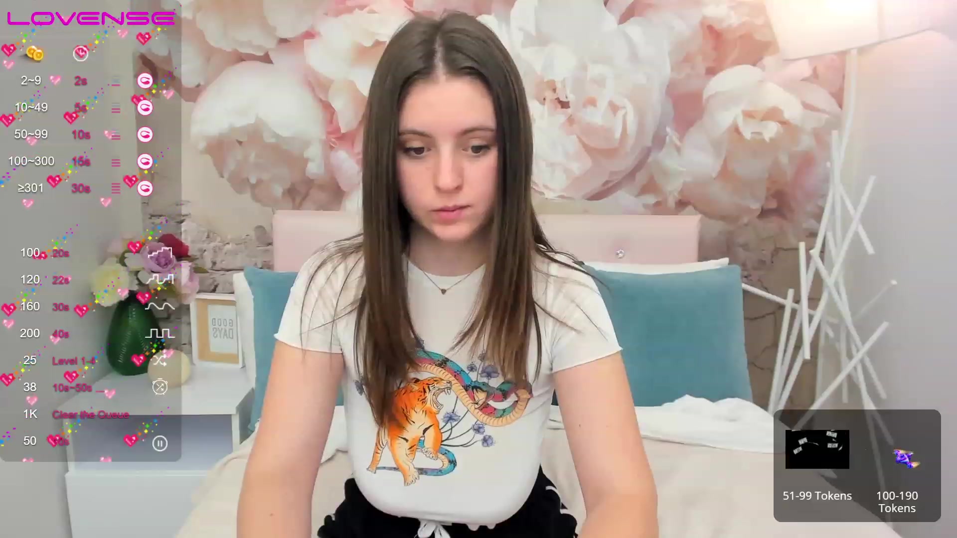 Gallery image thumbnail from ElsaJones's myfreecams stream on, 01/28/2023, 12:18 image 17 of 20