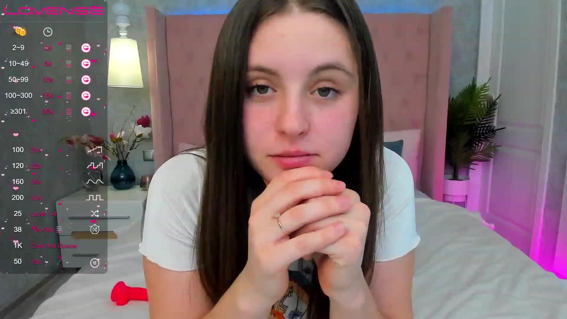 Gallery image thumbnail from ElsaJones's myfreecams stream on, 02/04/2023, 01:33 image 12 of 20