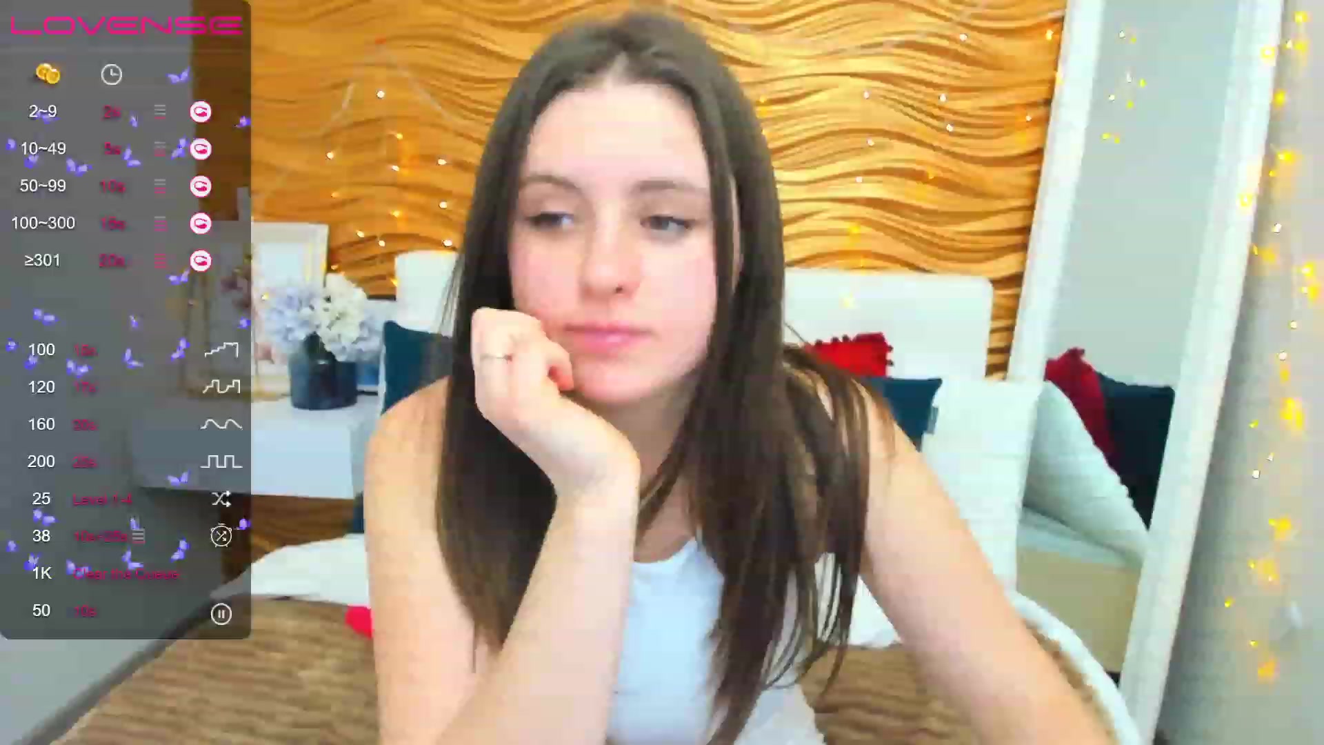 Gallery image thumbnail from ElsaJones's myfreecams stream on, 02/05/2023, 14:51 image 20 of 20