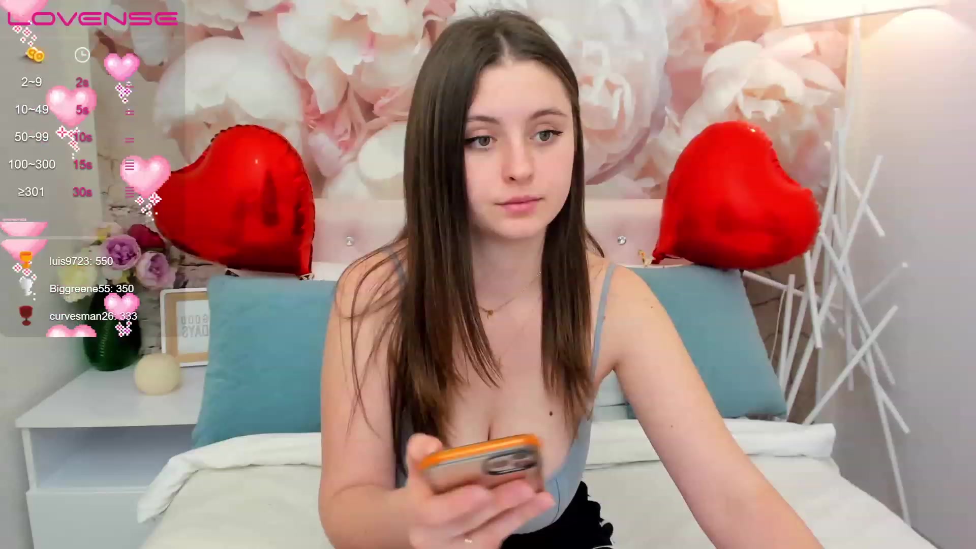 Gallery image thumbnail from ElsaJones's myfreecams stream on, 02/13/2023, 13:21 image 11 of 20