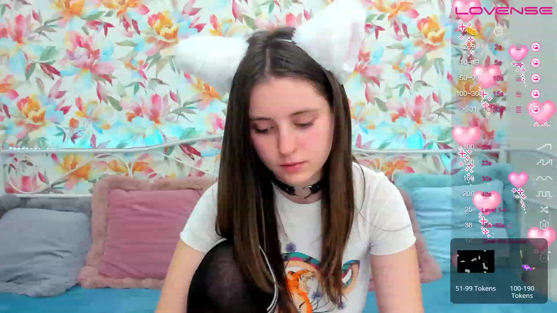 Gallery image thumbnail from ElsaJones's myfreecams stream on, 02/14/2023, 15:23 image 1 of 20