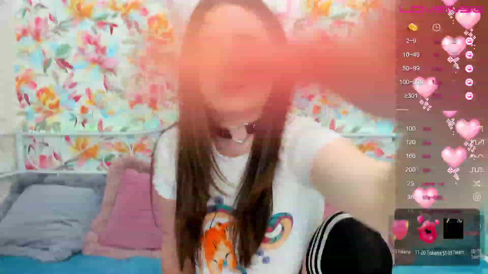 Gallery image thumbnail from ElsaJones's myfreecams stream on, 02/14/2023, 19:23 image 1 of 20