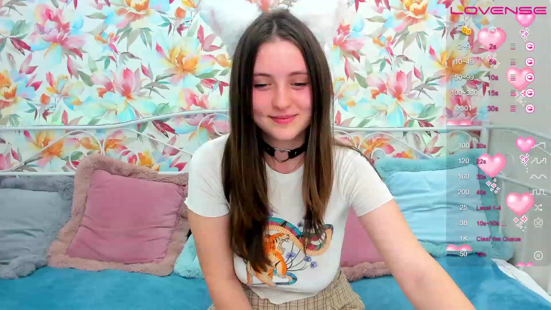 Gallery image thumbnail from ElsaJones's myfreecams stream on, 02/14/2023, 19:23 image 16 of 20