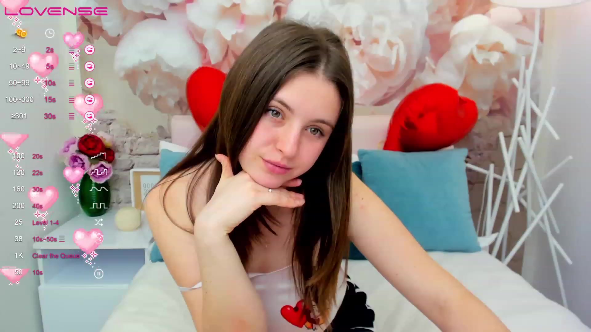Gallery image thumbnail from ElsaJones's myfreecams stream on, 02/16/2023, 08:06 image 16 of 20