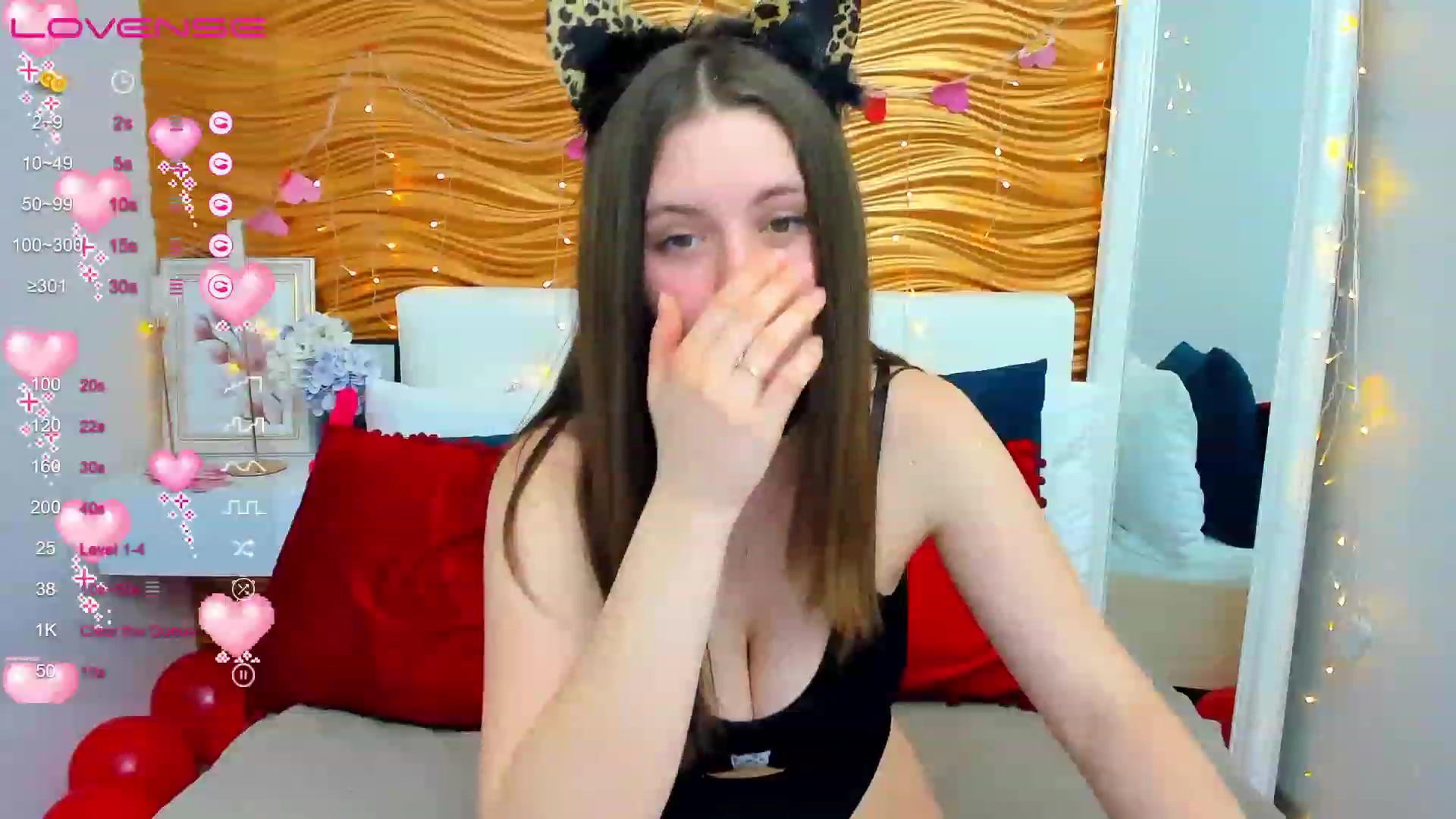 Gallery image thumbnail from ElsaJones's myfreecams stream on, 02/17/2023, 09:26 image 16 of 20