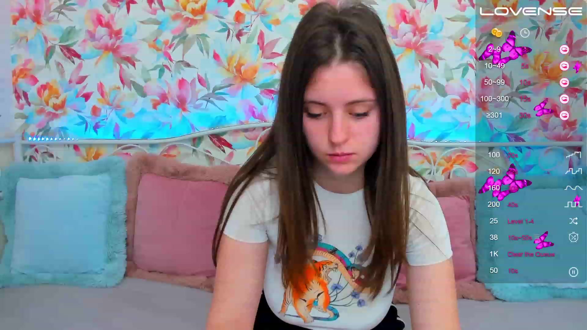 Gallery image thumbnail from ElsaJones's myfreecams stream on, 02/24/2023, 15:42 image 18 of 20