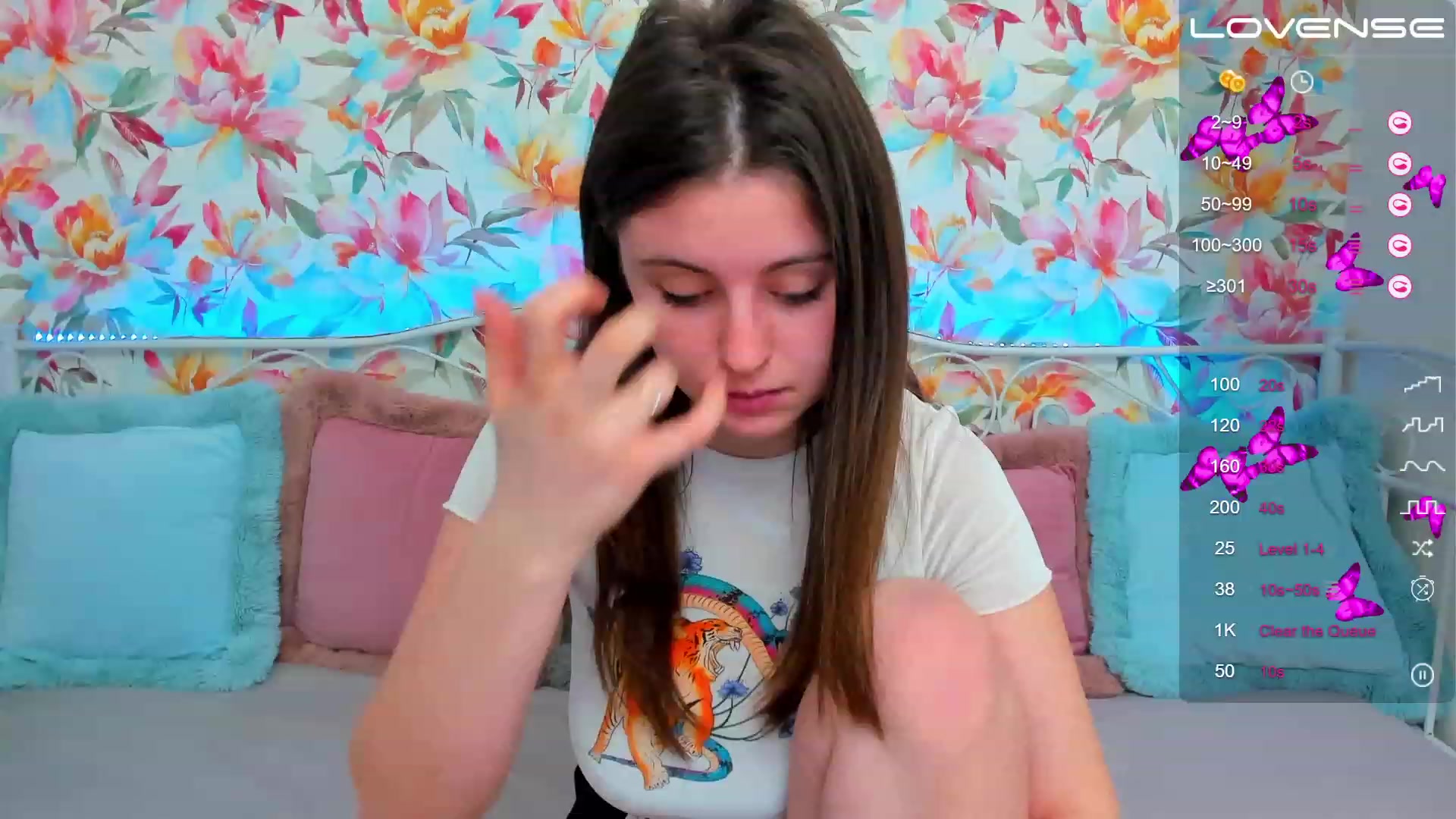 Gallery image thumbnail from ElsaJones's myfreecams stream on, 02/24/2023, 16:36 image 6 of 20
