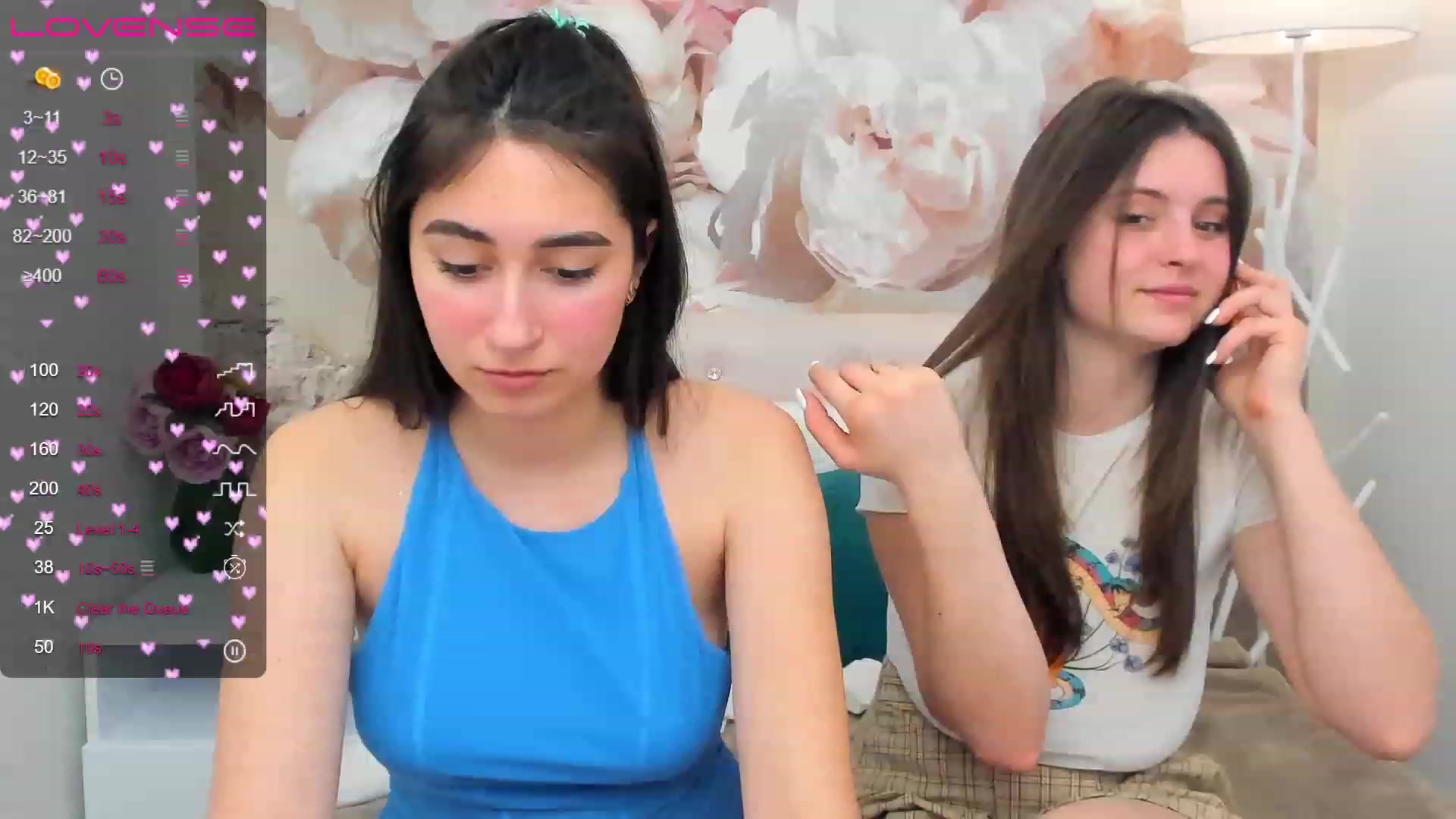 Gallery image thumbnail from ElsaJones's myfreecams stream on, 03/02/2023, 17:35 image 12 of 20
