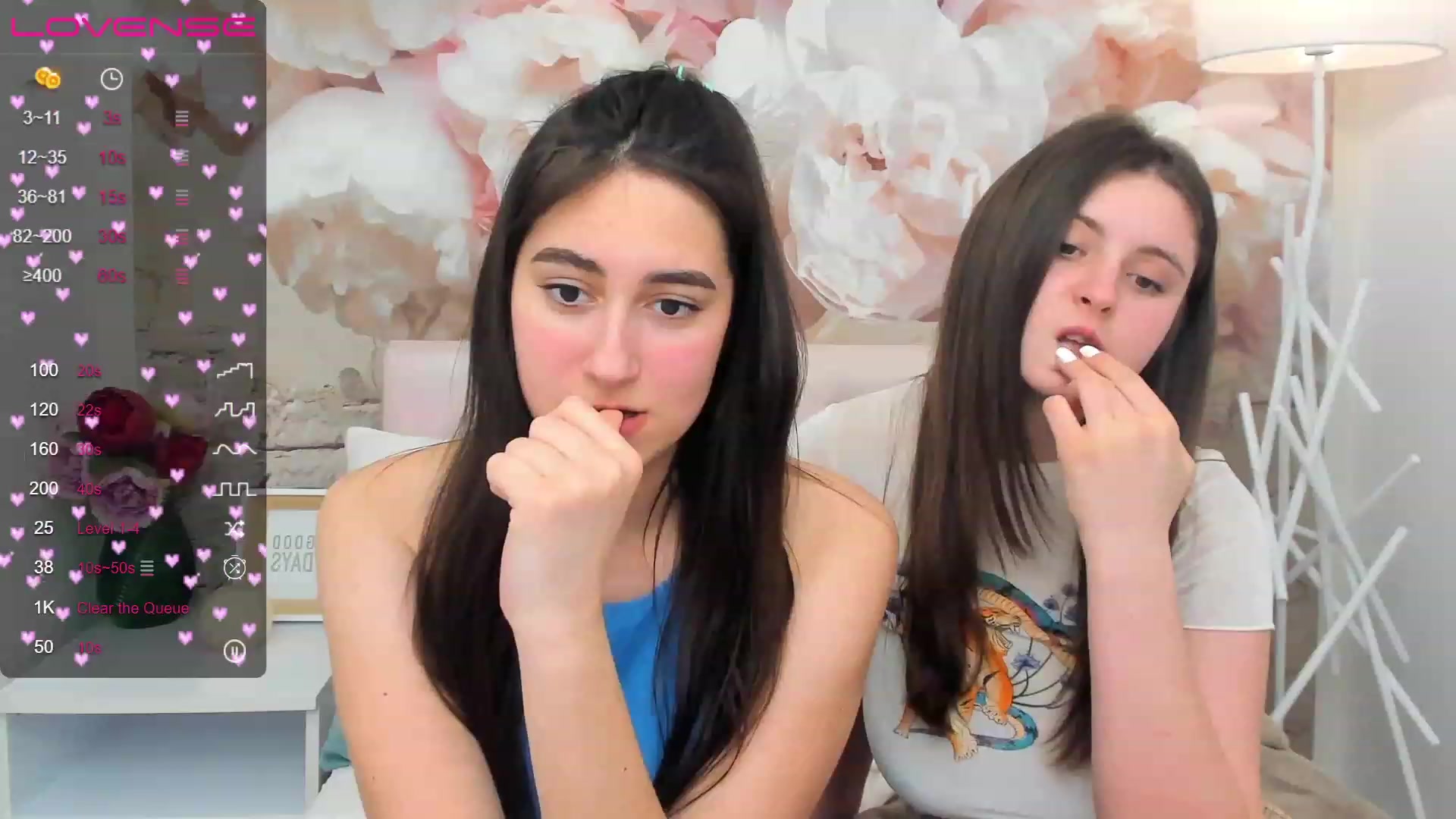 Gallery image thumbnail from ElsaJones's myfreecams stream on, 03/02/2023, 18:30 image 2 of 20