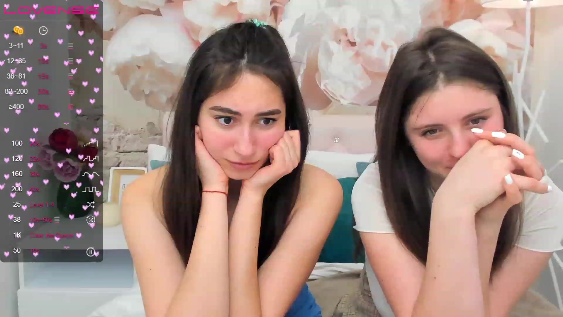 Gallery image thumbnail from ElsaJones's myfreecams stream on, 03/02/2023, 19:57 image 3 of 20