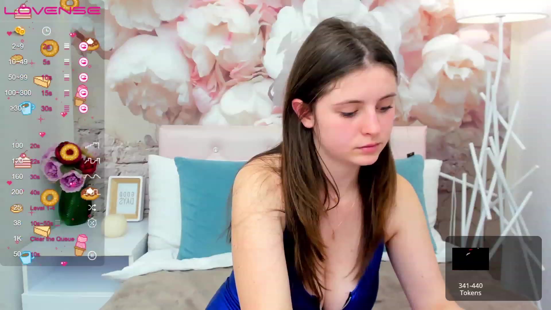 Gallery image thumbnail from ElsaJones's myfreecams stream on, 03/03/2023, 13:28 image 2 of 20
